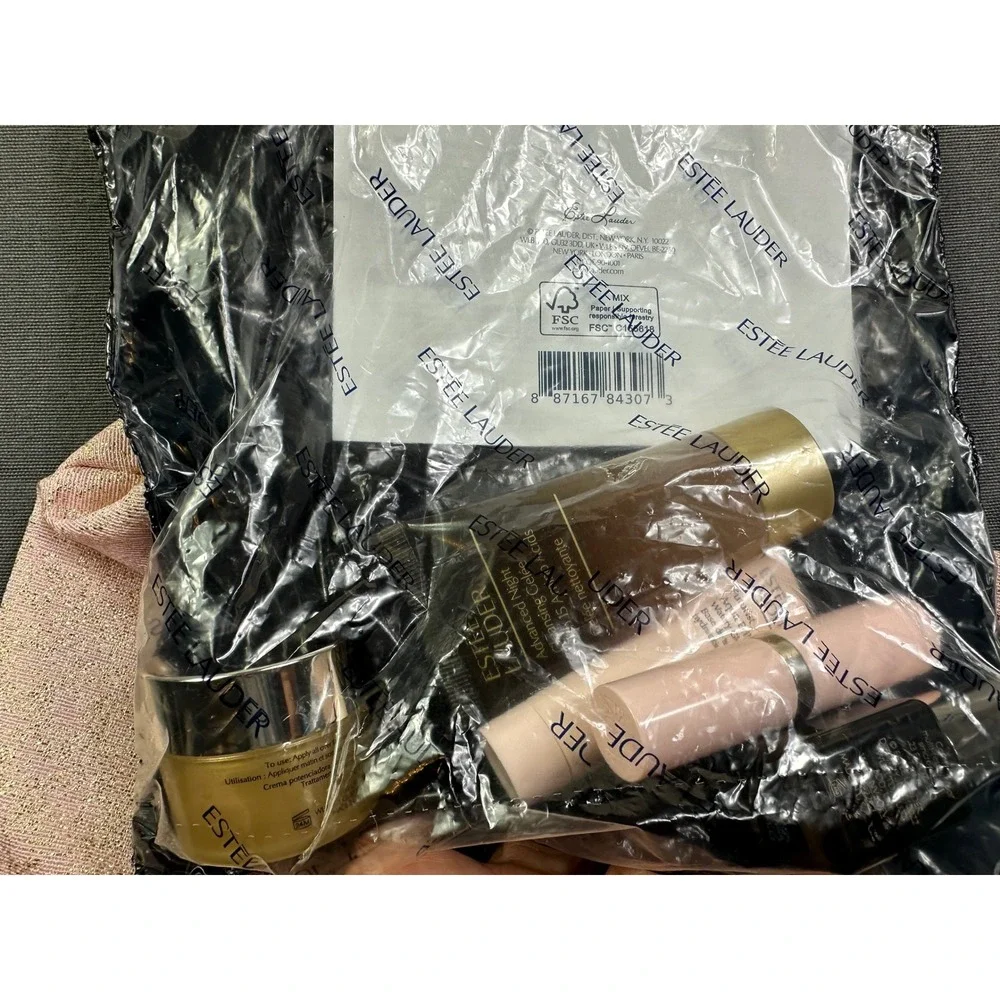 Estee Lauder 6pc Skincare Makeup Gift Set Advanced Night Repair Rose Gold Bag